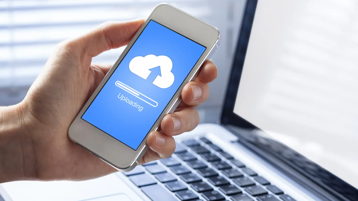 media-qu-est-ce-que-la-telephonie-cloud