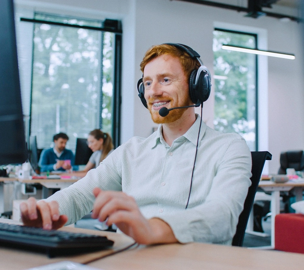 Man working in call centre
