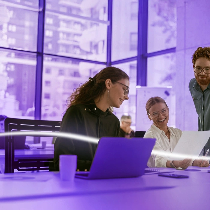 Smart Contact en action : une IA pensée pour les besoins des PME, conçue pour les partenaires